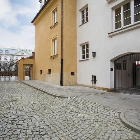 Old Town By Renters