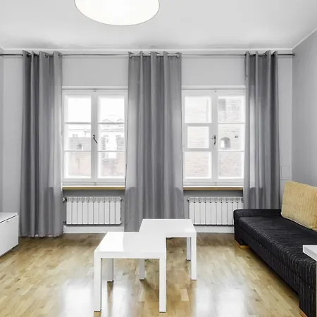 Old Town By Renters * Warsaw